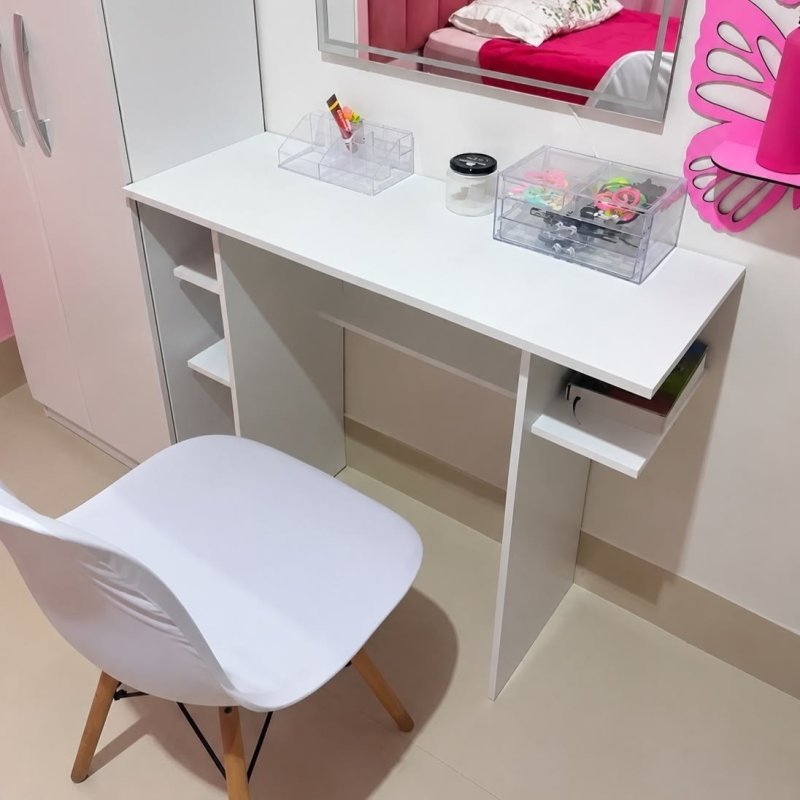Mesa Para Computador Com Nichos + Frete Grátis
