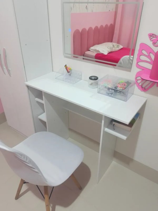 Mesa Com Nichos 39 x 95cm