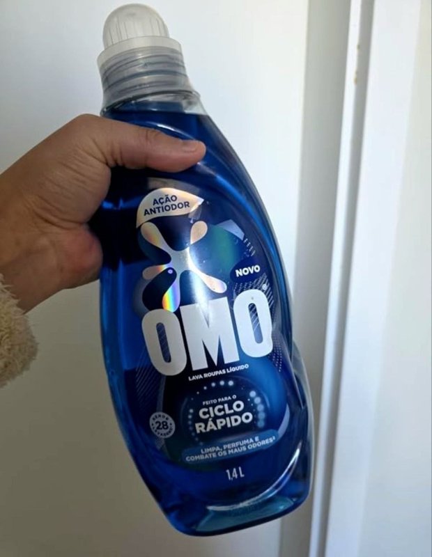 Lava-Roupas Líquido Omo Frasco 1,4l Ciclo Rápido, Ação Antiodor + Frete Grátis