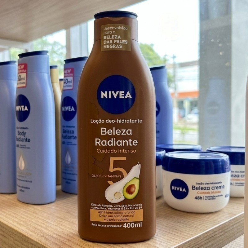 NIVEA Hidratante Desodorante Beleza Radiante Cuidado Intenso 400ml