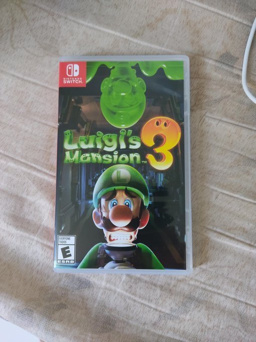 Luigi's Mansion 3 - Nintendo Switch - Standard Edition