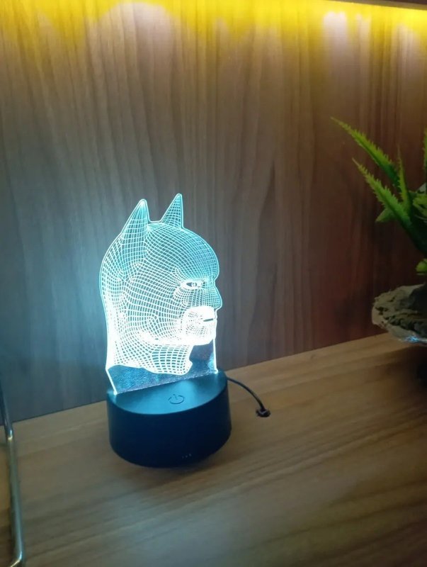 Luminária 3d Led Batman Morcego - Abajur De Mesa + Frete Grátis