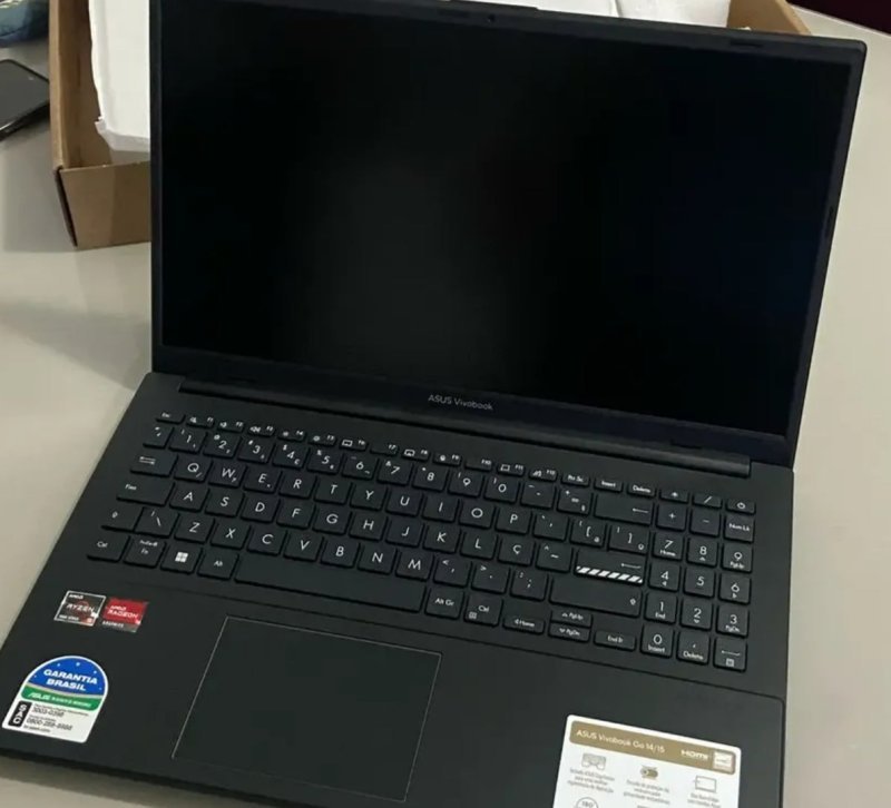 Notebook ASUS VivoBook Go 15 AMD Ryzen 5 7520U 8GB 512GB SSD KeepOS Tela 15.6" FHD