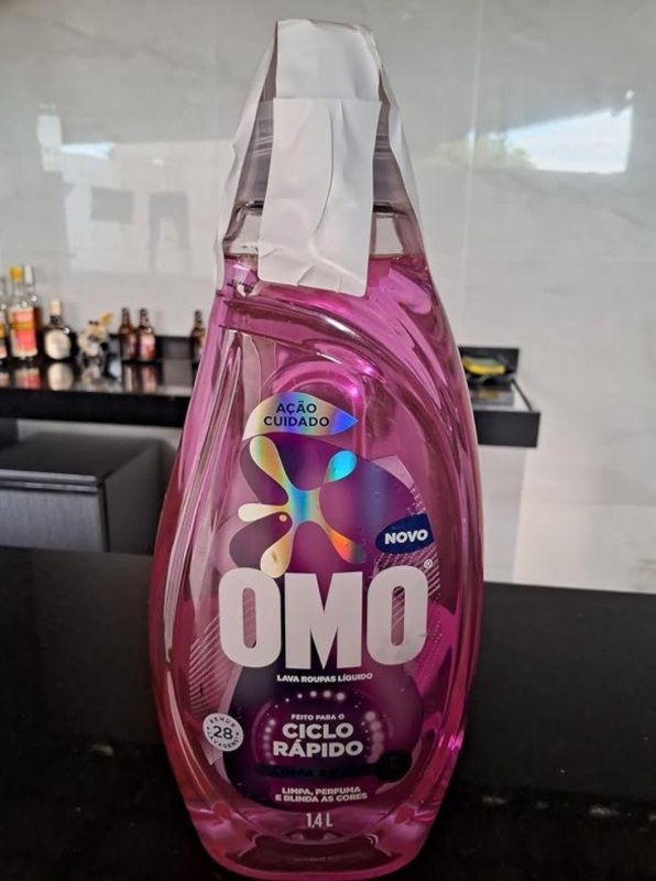 Lava-Roupas Líquido Omo Ciclo Rápido Ação Cuidado Frasco 1,4l