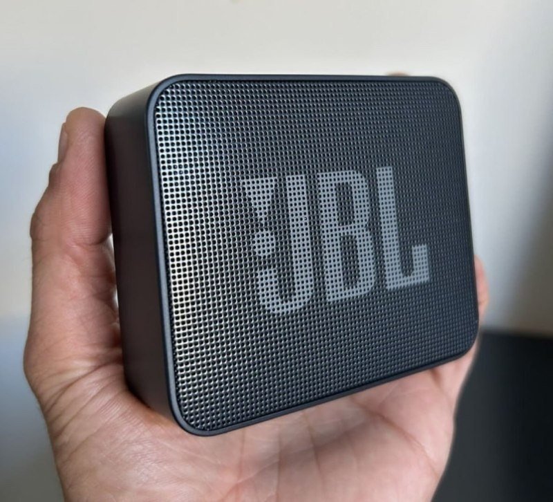 Caixa de Som JBL Go Essential 2 Bluetooth Portátil