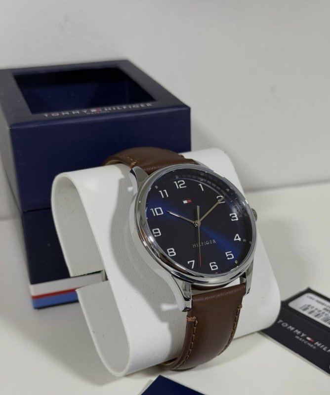 Relógio de couro masculino Tommy Hilfiger 1710549