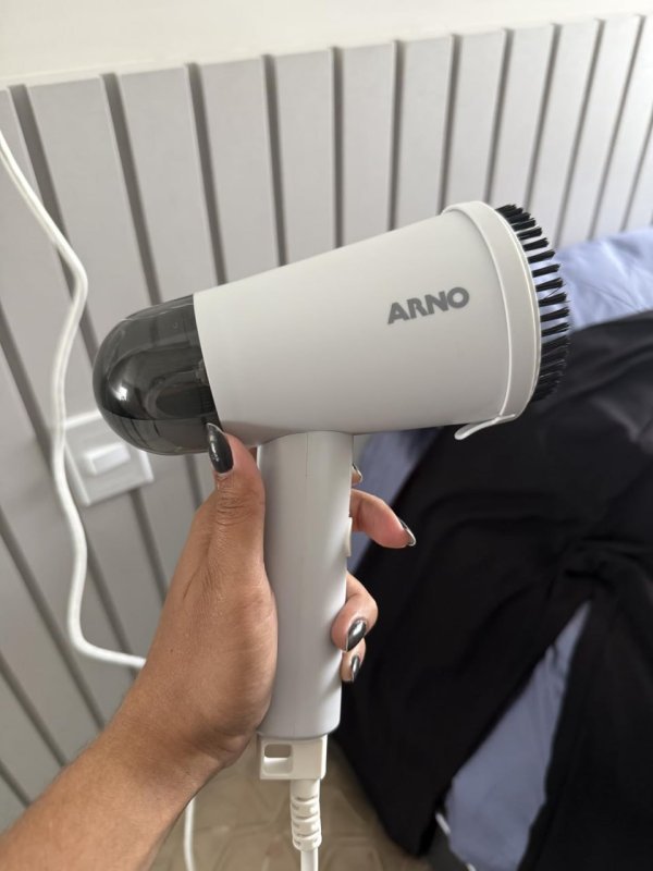 Vaporizador de Roupas Arno, Higieniza, Compacto, Dobrável e Portátil, 110V, Cinza