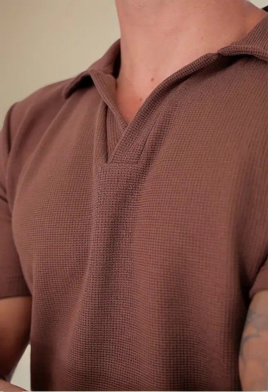 Polo Sem Botão Masculina Minimalista Com Tecido Texturizado
