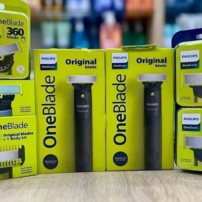 Barbeador e Aparador Elétrico Philips OneBlade com Pente 5 em 1, Sem Fio e À Prova D'Água - QP1425/10