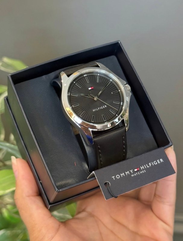 Relógio de couro masculino Tommy Hilfiger 1710549