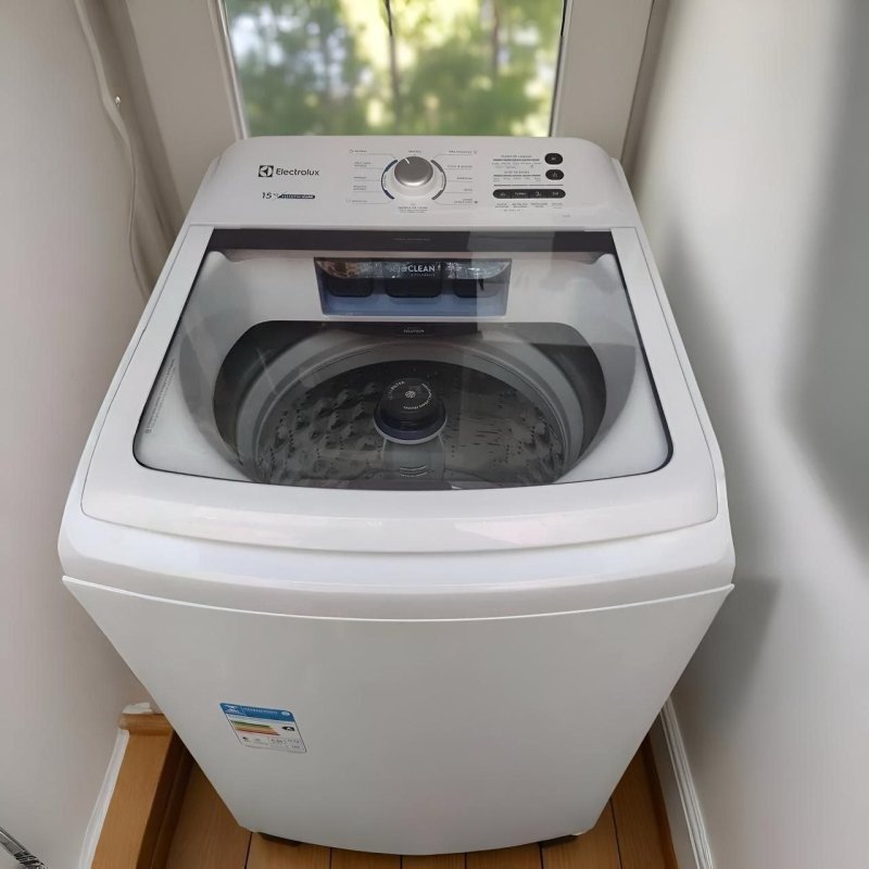 Máquina de Lavar 15kg Electrolux