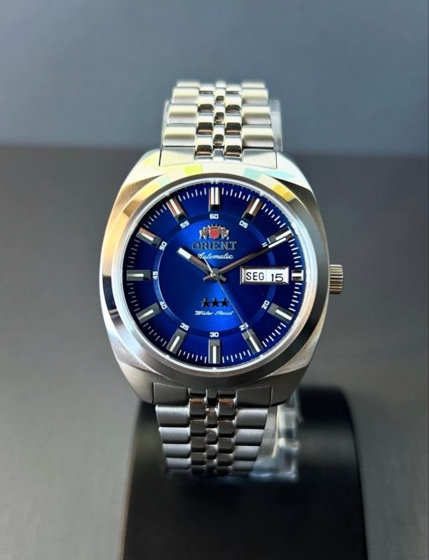 Relógio Orient Masculino Fundo Azul Pulseira Couro Calendário MPSC1018D1PX