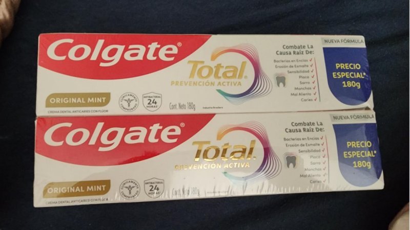 2 Un. Colgate Creme Dental Total Original Mint 180G