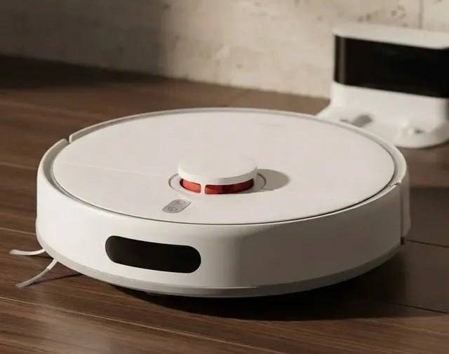 Robô aspirador Xiaomi Vacuum S40C E101 5000pa Passa pano Limpeza automática Branco