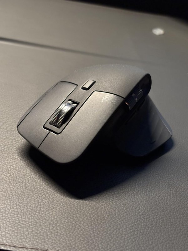 Mouse sem Fio Ergonômico Logitech MX Master 3 + Frete Grátis