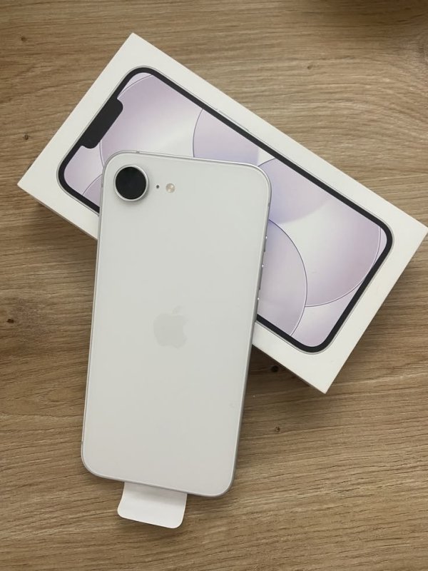 iPhone 17e 256GB