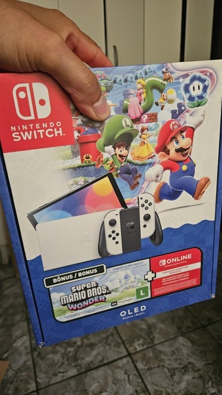 Bundle Nintendo Switch OLED + Super Mario Bros. Wonder + 3 Meses de Assinatura Nintendo Switch Online + Frete Grátis