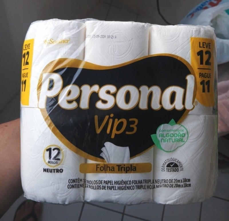 Personal Papel Higiênico Vip Folha Tripla Com 12 Rolos De 20M