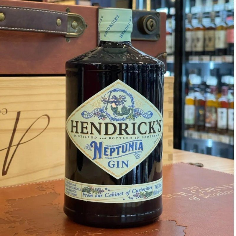 Gin Hendricks Neptunia, 750 ML
