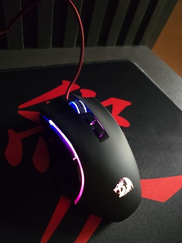 Mouse Gamer Redragon Griffin Preto RGB 7200 DPI M607