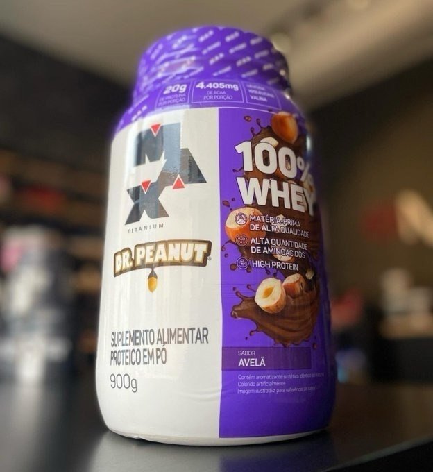 100% Whey Max Titanium x Dr. Peanut (900g), Sabor Avelã + Frete Grátis