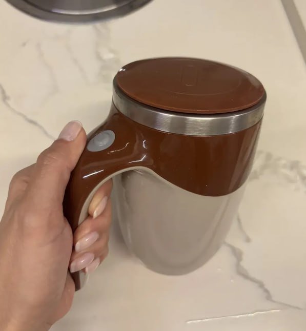 Caneca Mixer Elétrica 400ml com Tampa