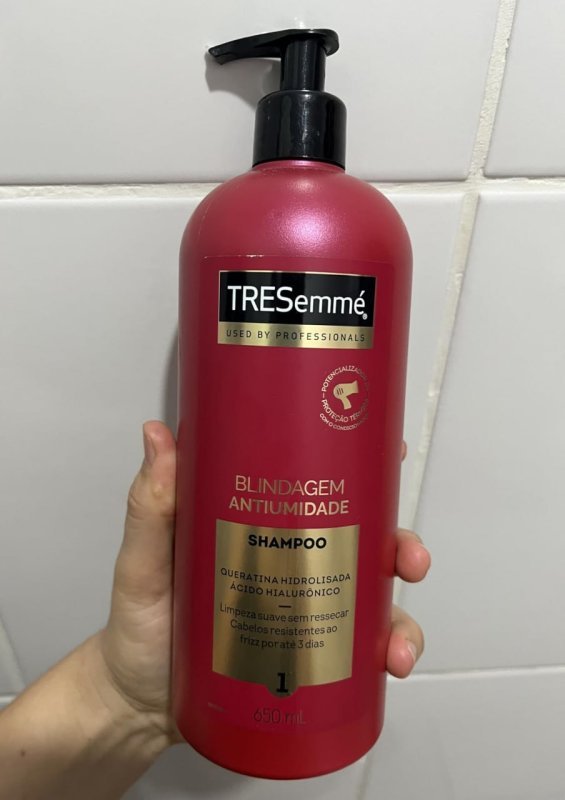 Tresemmé Shampoo Blindagem Antiumidade 650ml