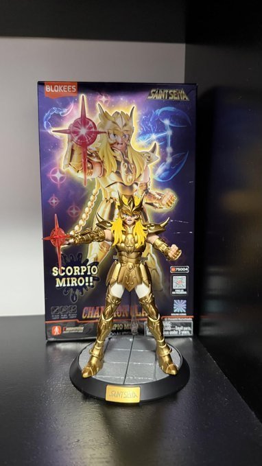 Boneco Blokees Saint Seiya Champion Class Scorpio Miro + Frete Grátis