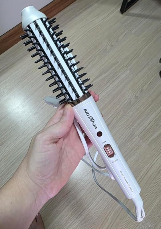 Escova Modeladora Britânia BEC04 2 em 1 Bivolt