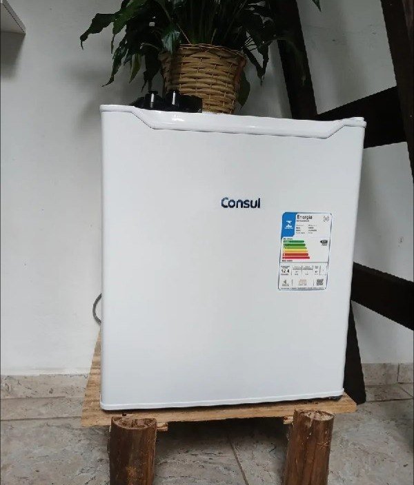 Frigobar 47L Consul Branco - Crc04ab