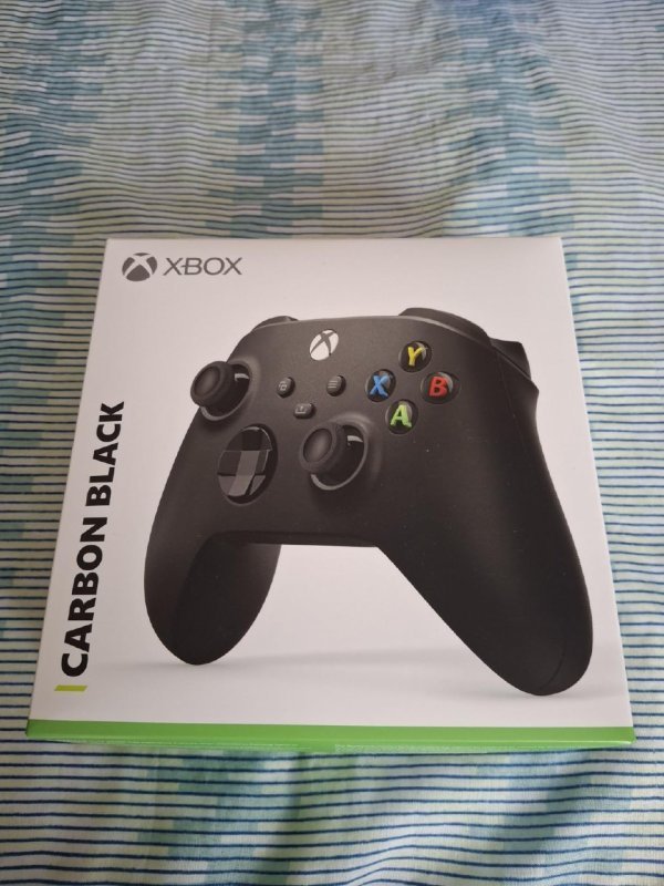 Controle Sem Fio Xbox + Cabo USB-C - Carbon Black