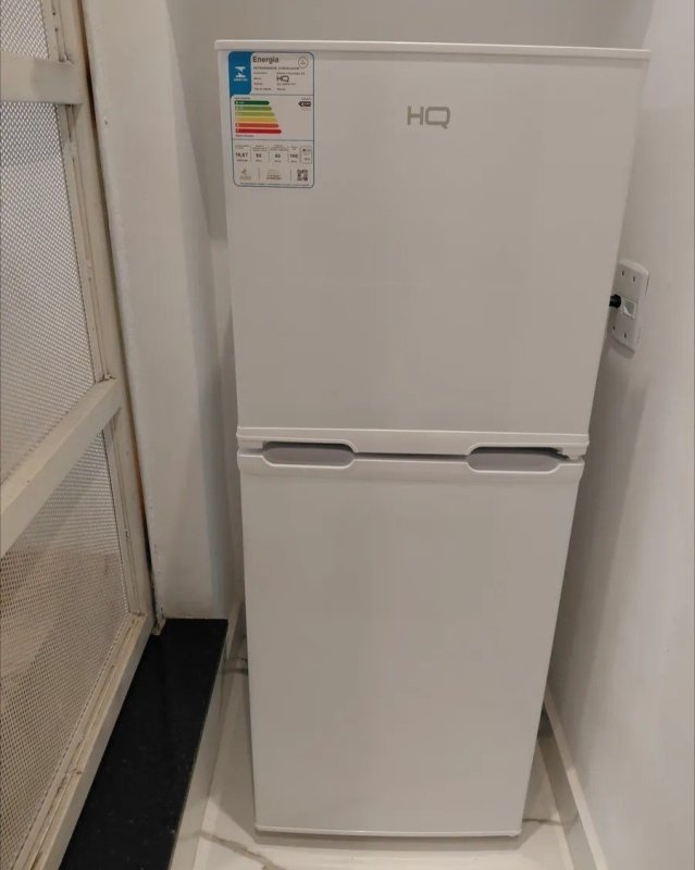 Geladeira Refrigerador Compacto Hq Defrost 140l