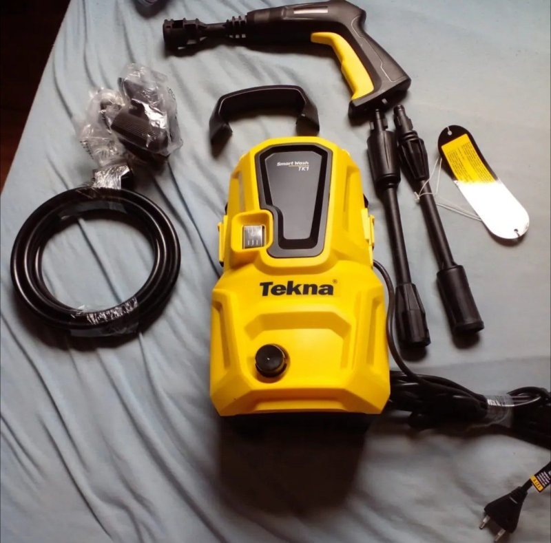 Lavadora De Alta Pressão C/ Jato Vap Regulável Hlx1600 Tekna