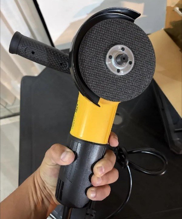 Esmerilhadeira Lixadeira Angular 4.1/2 11000rpm 780w The Black Tools