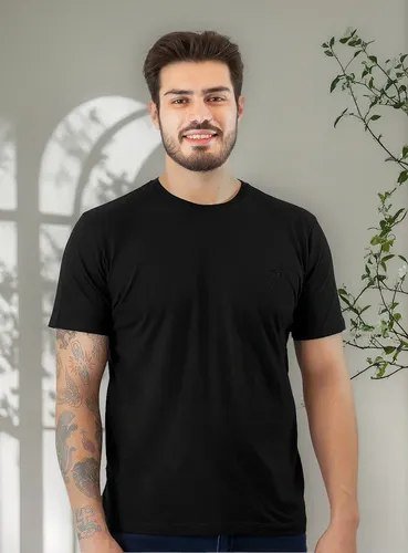 Camiseta Guess Masculina Bordado Peito Preta