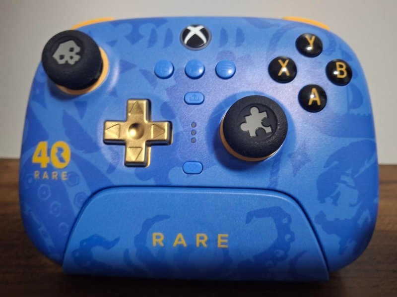 8BitDo Ultimate 3-mode Wireless Controller for Xbox Hall Effect Joysticks Pro Back Buttons Rare 40th Anniversary Edition