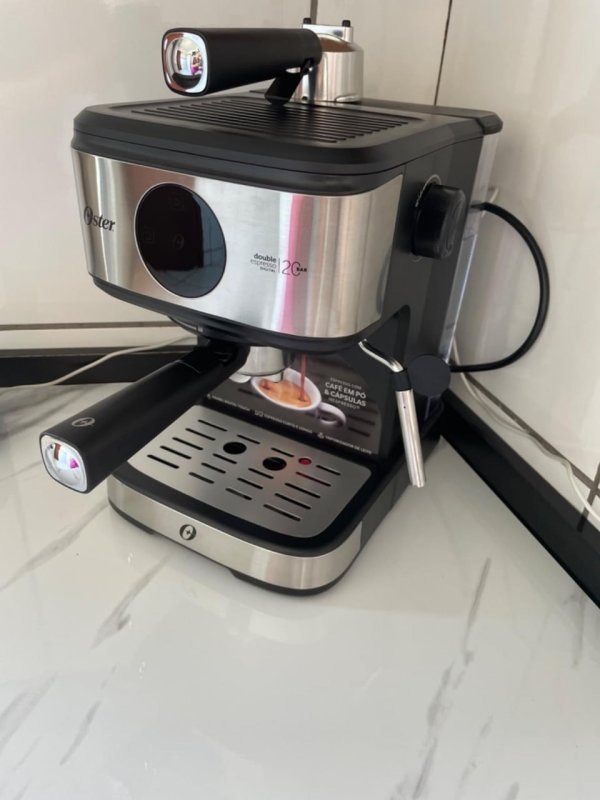 Cafeteira Espresso Digital Oster 220v