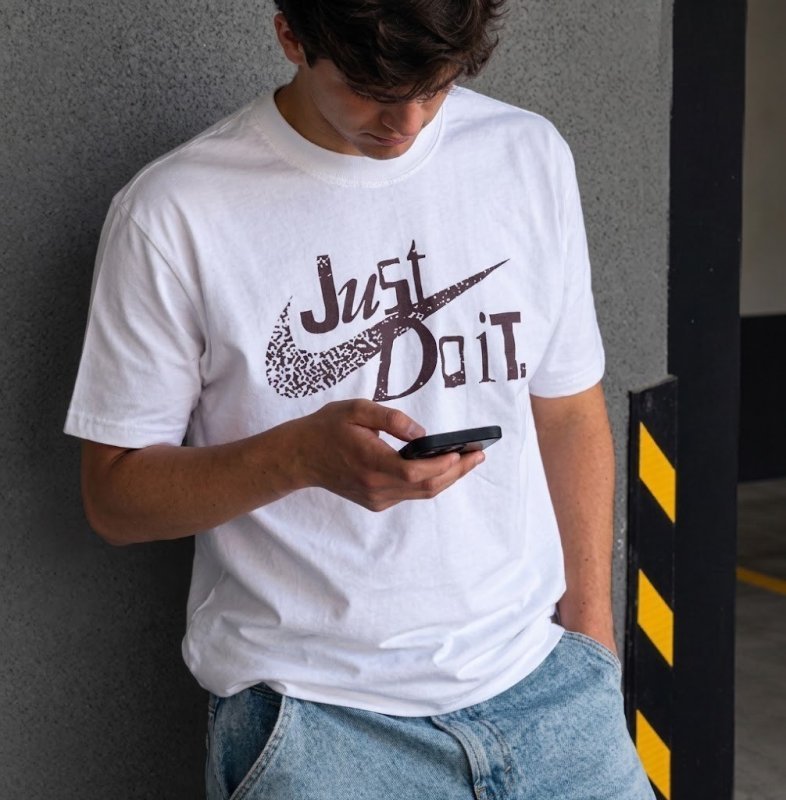 Camiseta Nike Sportswear Jdi (P ao GG)