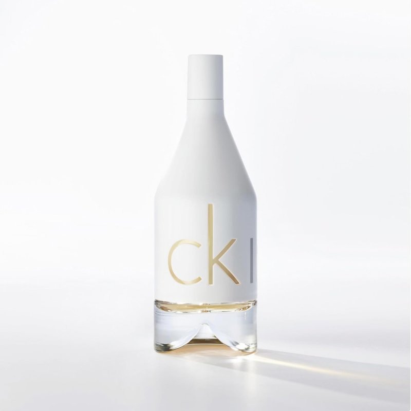 Calvin Klein CKIN2U Feminino EDT 100ML - Perfume Sofisticado