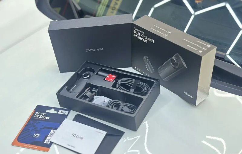 Câmera Veicular Ddpai N1 Dupla 1296p + 1080p com Wi-Fi
