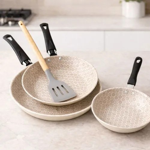 Jogo 4pcs Frigideiras Antiaderentes 14cm 18cm 22cm Espatula Creme
