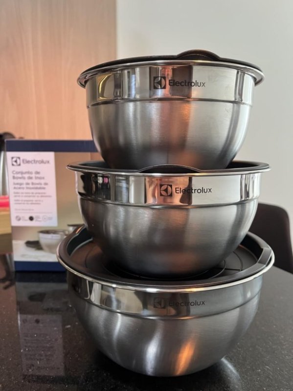 Conjunto com 03 Bowls Tigelas de Inox c/ Tampa Electrolux