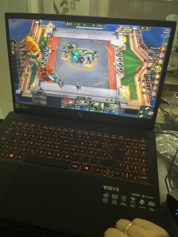 Notebook Acer Nitro V15 ANV15-52-96AQ (512GB)