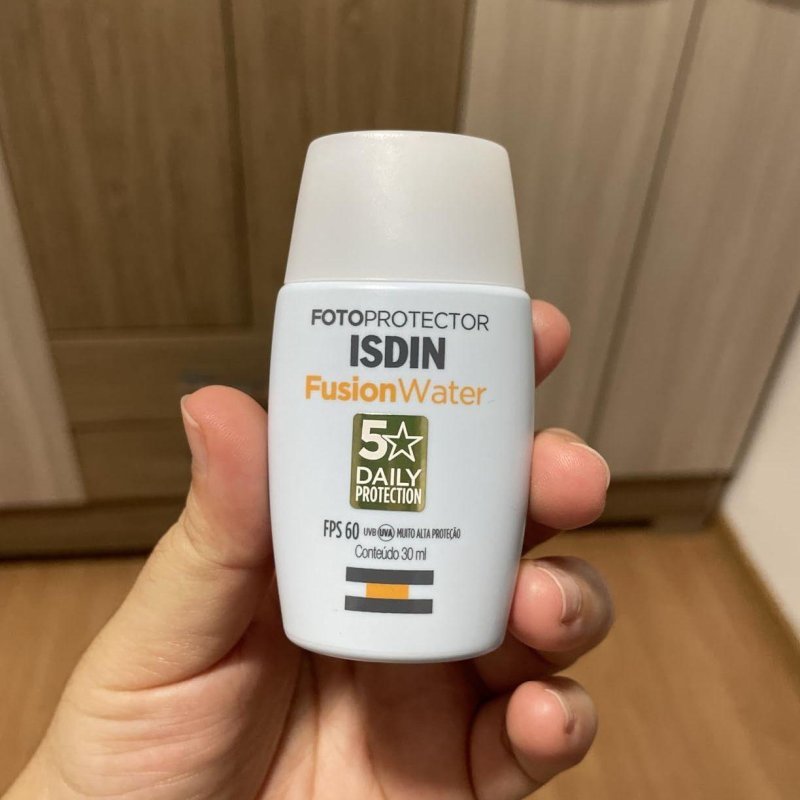 ISDIN Protetor Solar Facial Fusion Water 5 Stars FPS 60-30ml