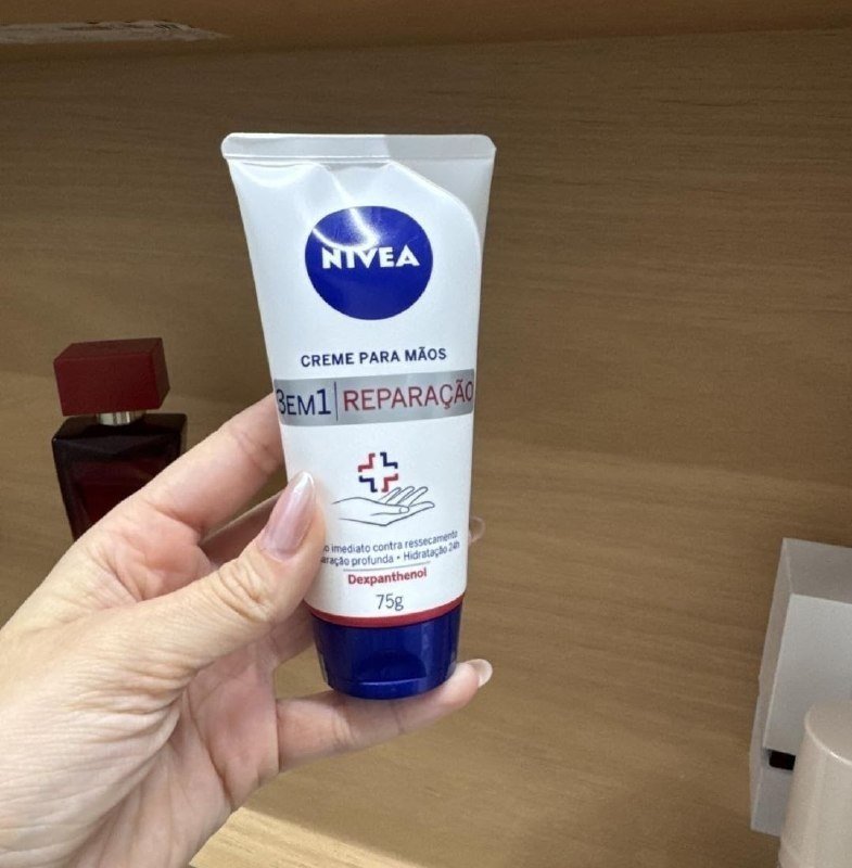 NIVEA Creme para Mãos Reparação com Dexpanthenol 75g