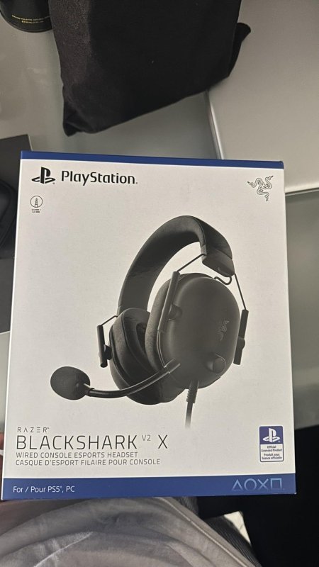 RAZER BLACKSHARK V2 (licenciado Playstation)