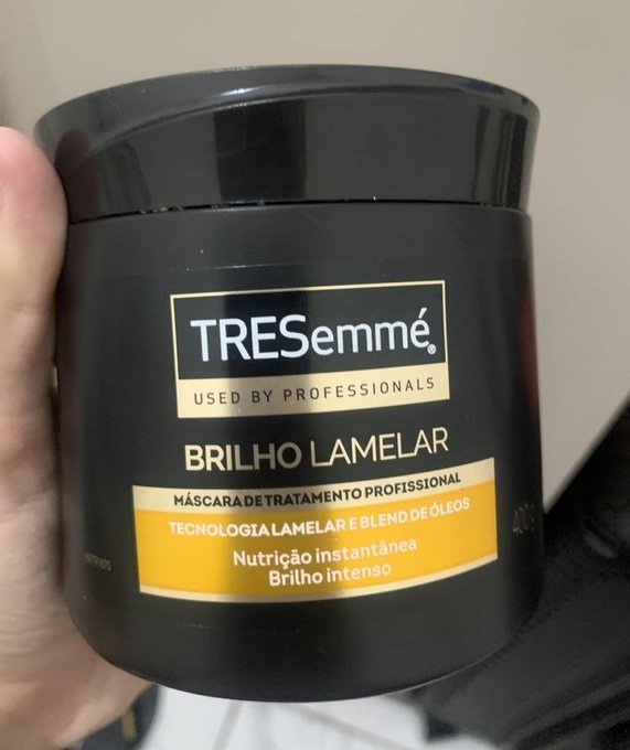 TRESemmé Brilho Lamelar Máscara de Tratamento 400G