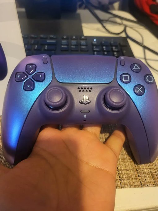 Controle sem fio DualSense - Ed. Chroma Indigo com Frete Grátis