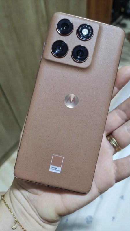 Smartphone Motorola Edge 60 Fusion 5G - 256GB 24GB (8GB RAM+16GB Ram Boost)