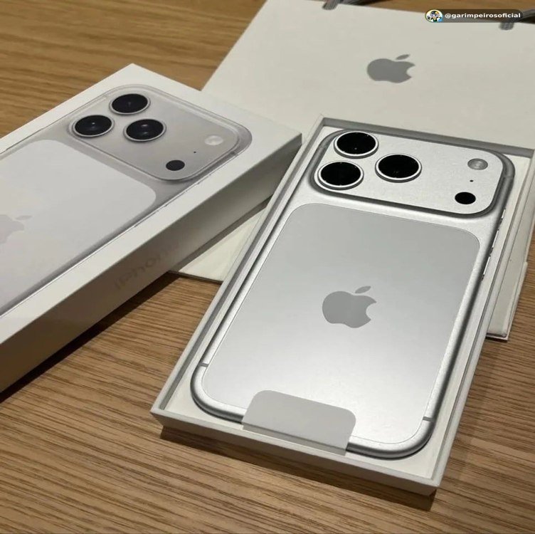 iPhone 17 Pro Max 256GB - Prateado